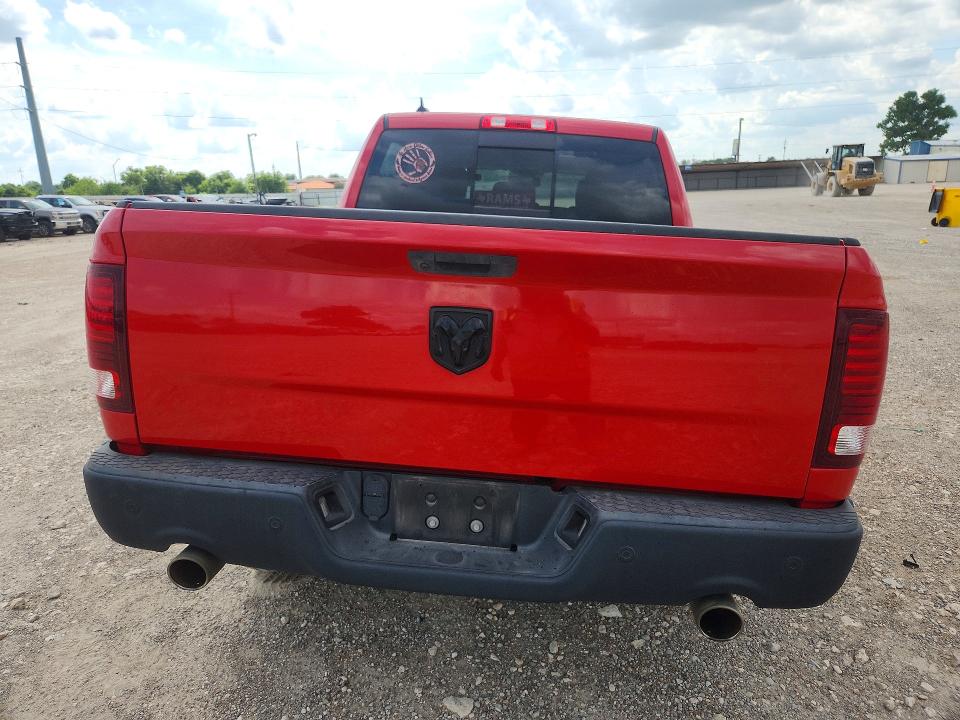 55886616 :رقم المزاد ، 1C6RR6LT5KS704201 vin ، 2019 Ram 1500 Classic مزاد بيع