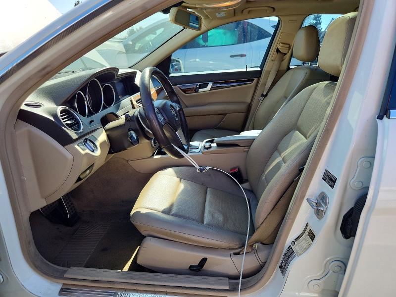 55994586 :رقم المزاد ، WDDGF4HB7CA682065 vin ، 2012 Mercedes-benz C مزاد بيع