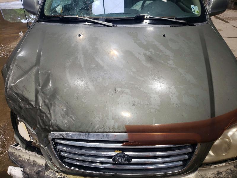 Продаж на аукціоні авто 2003 Kia Sedona, vin: KNDUP131636490338, номер лоту: 55628706