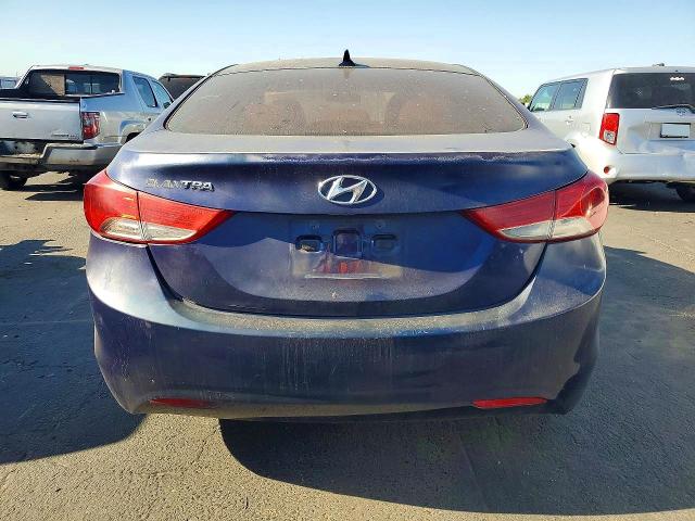 2011 Hyundai Elantra მანქანა იყიდება აუქციონზე, vin: 5NPDH4AE2BH042994, აუქციონის ნომერი: 57571986
