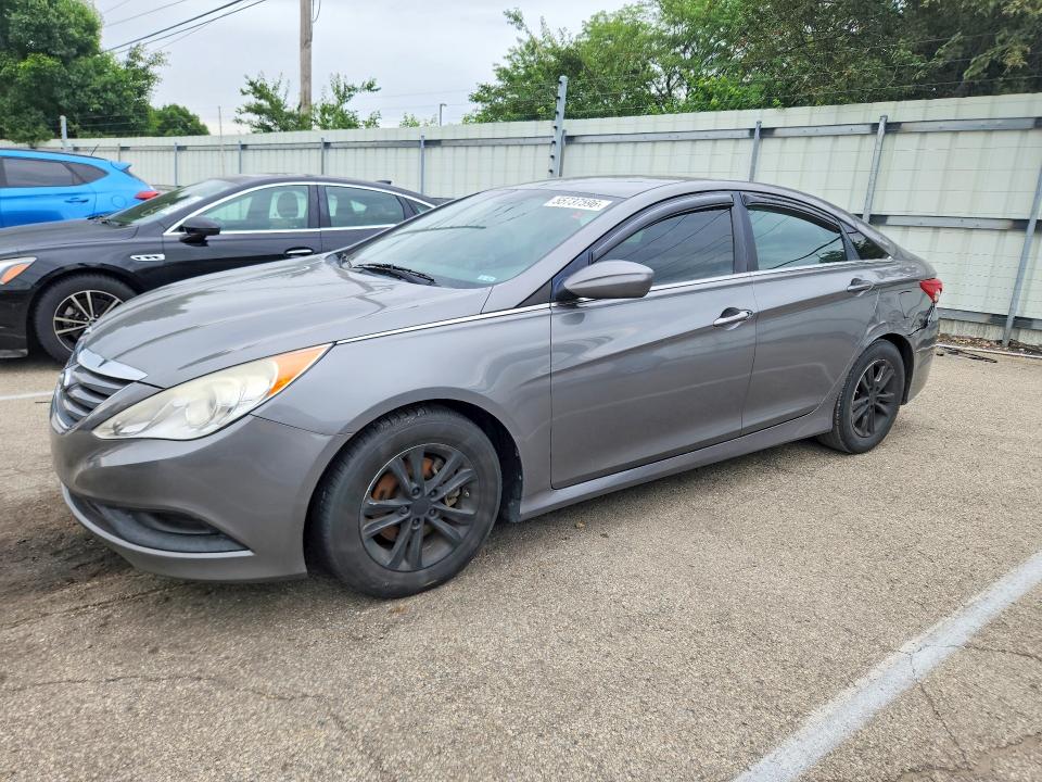 55737596 :رقم المزاد ، 5NPEB4AC6EH882995 vin ، 2014 Hyundai Sonata مزاد بيع