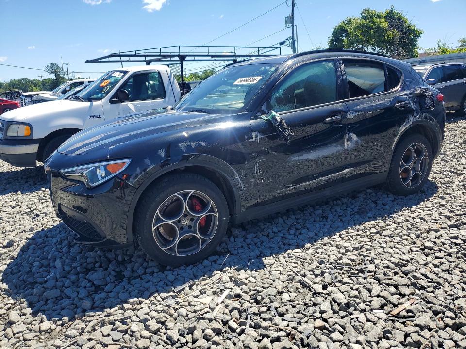 56996306 :رقم المزاد ، ZASPAKAN9N7D30629 vin ، 2022 Alfa Romeo Stelvio مزاد بيع