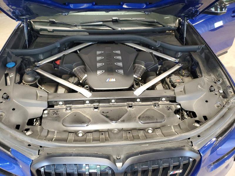 55828186 :رقم المزاد ، 5UX33EM04S9X32138 vin ، 2025 Bmw X7 مزاد بيع