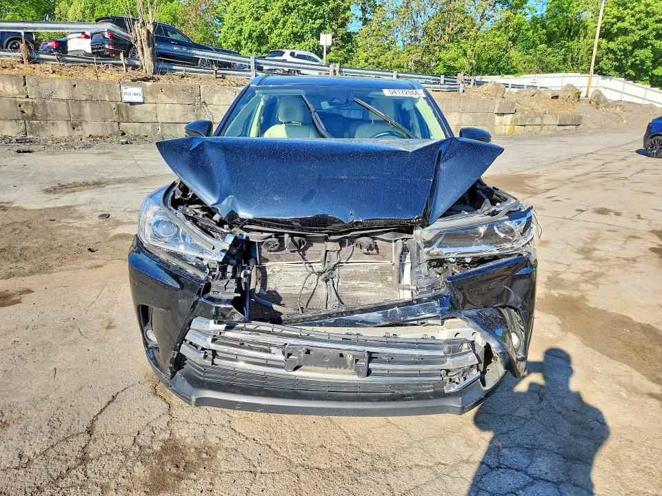Продаж на аукціоні авто 2019 Toyota Highlander Hybrid, vin: 5TDDGRFH4KS077923, номер лоту: 54172066