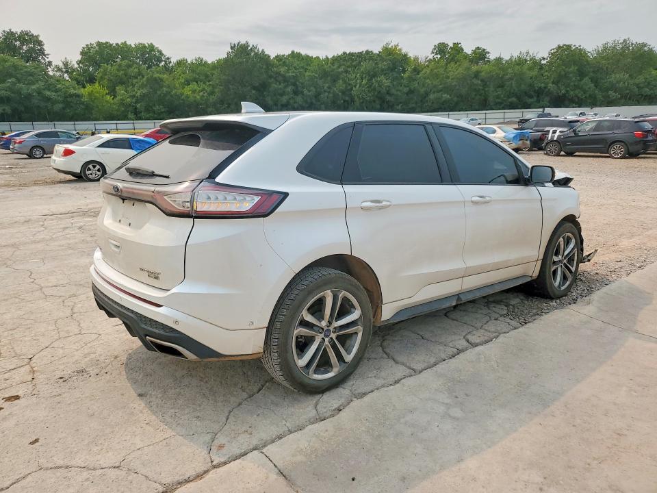 58513886 :رقم المزاد ، 2FMPK4AP1JBB58595 vin ، 2018 Ford Edge مزاد بيع