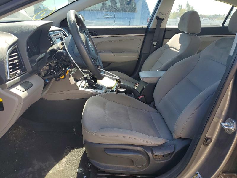 58452656 :رقم المزاد ، 5NPD74LF0JH334246 vin ، 2018 Hyundai Elantra مزاد بيع