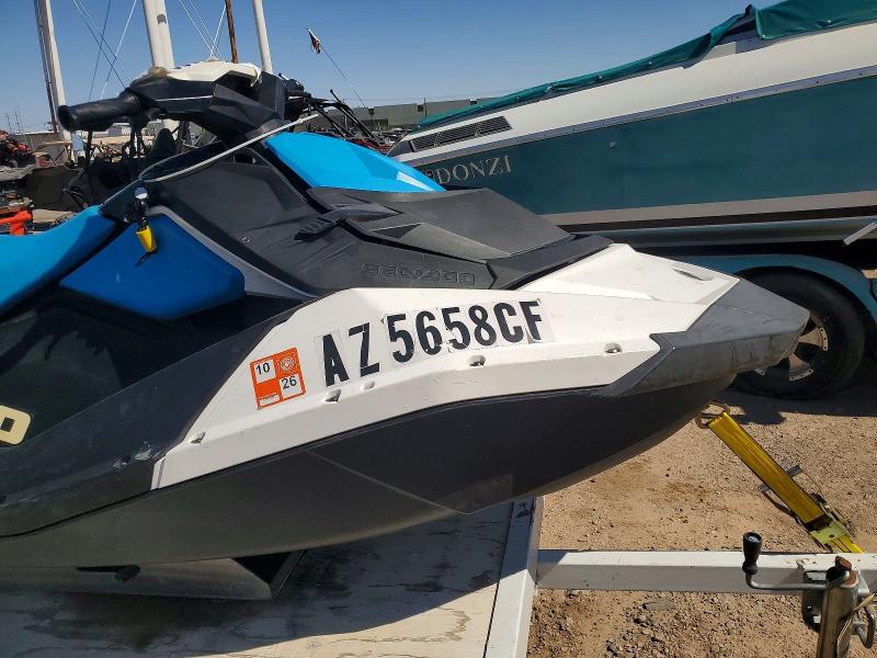 56515026 :رقم المزاد ، YDV46085B020 vin ، 2020 Sea-doo Spark 3 Up Jetski مزاد بيع