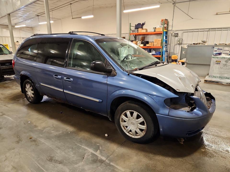 2007 Chrysler Town & Country მანქანა იყიდება აუქციონზე, vin: 2A4GP54L57R210129, აუქციონის ნომერი: 54905736