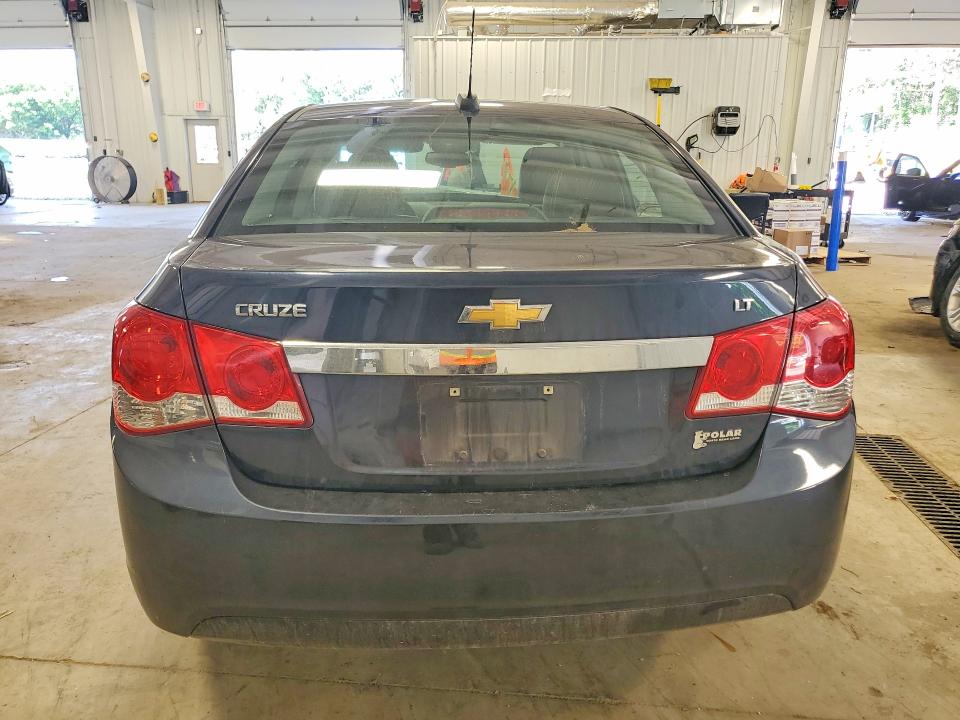Продажа на аукционе авто 2015 Chevrolet Cruze, vin: 1G1PE5SB1F7194526, номер лота: 55749976