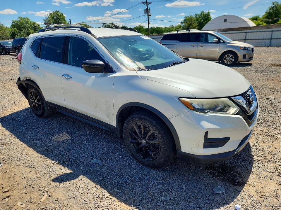 Продажа на аукционе авто 2017 Nissan Rogue, vin: 5N1AT2MV2HC812080, номер лота: 57753076