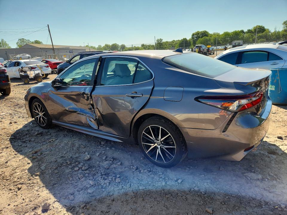 Auction sale of the 2024 Toyota Camry, vin: 4T1G11AK8RU244255, lot number: 54731796