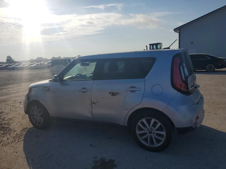 2018 Kia Soul მანქანა იყიდება აუქციონზე, vin: KNDJP3A58J7611169, აუქციონის ნომერი: 58937866