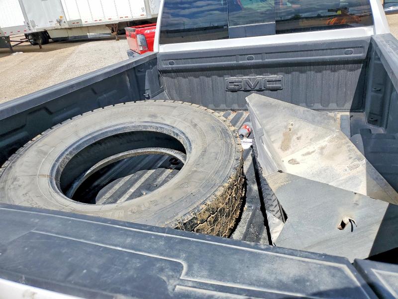 56839516 :رقم المزاد ، 1GT4UREY0SF272931 vin ، 2025 Gmc Sierra مزاد بيع