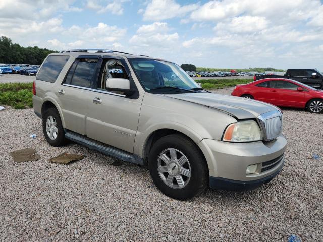 57383396 :رقم المزاد ، 5LMFU28535LJ15765 vin ، 2005 Lincoln Navigator مزاد بيع