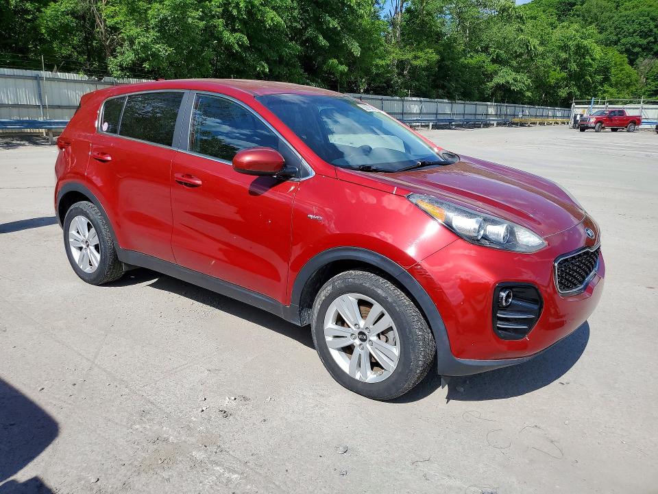 55907546 :رقم المزاد ، KNDPMCAC9J7366531 vin ، 2018 Kia Sportage مزاد بيع