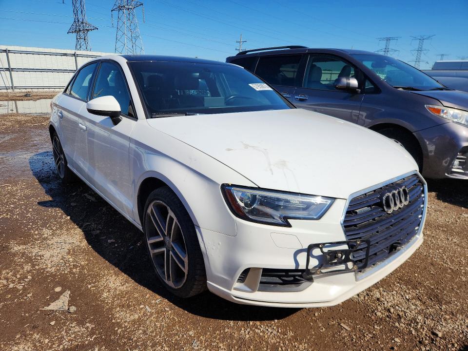 Продаж на аукціоні авто 2017 Audi A3, vin: WAUB8GFF6H1017894, номер лоту: 57959876