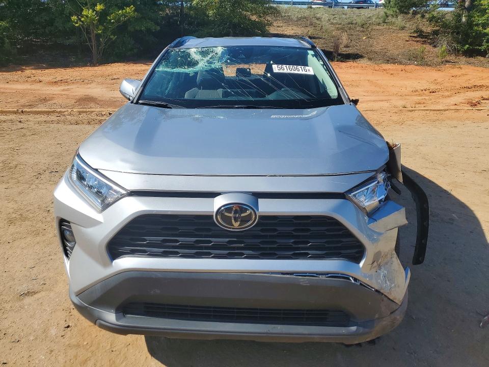 2020 Toyota Rav4 მანქანა იყიდება აუქციონზე, vin: 2T3W1RFV8LC075982, აუქციონის ნომერი: 56160616