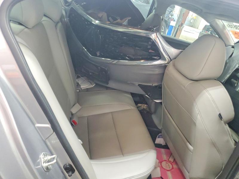 57223616 :رقم المزاد ، 19UUB1F38JA008461 vin ، 2018 Acura Tlx مزاد بيع