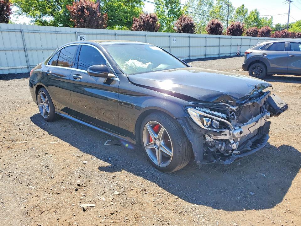 55845356 :رقم المزاد ، 55SWF4KB9HU186521 vin ، 2017 Mercedes-benz C مزاد بيع