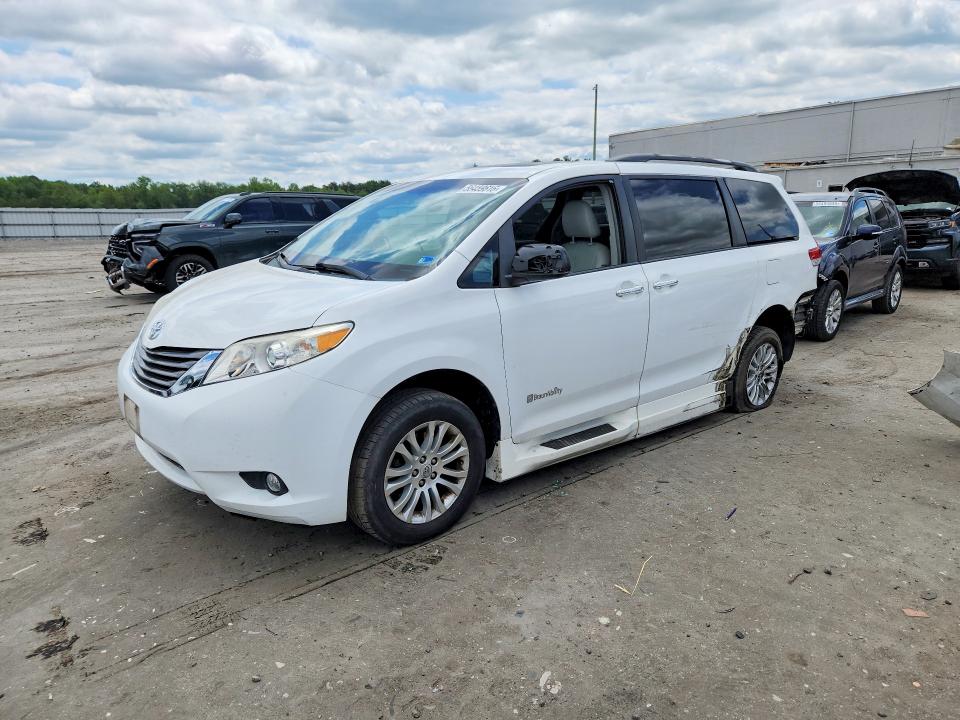 Auction sale of the 2013 Toyota Sienna, vin: 5TDYK3DC7DS289352, lot number: 56459616