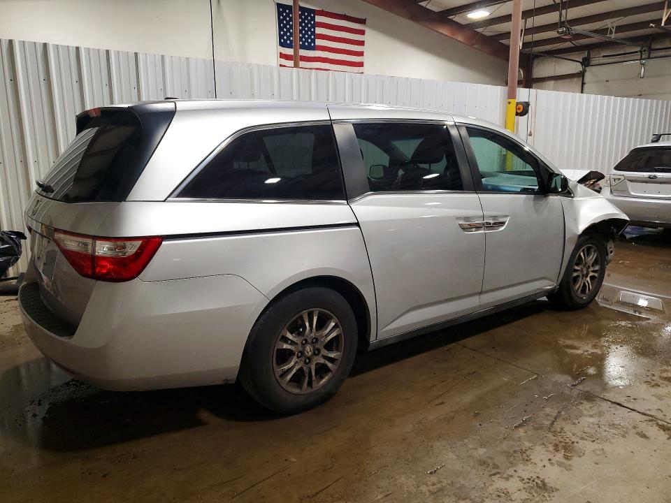58661436 :رقم المزاد ، 5FNRL5H62BB042386 vin ، 2011 Honda Odyssey مزاد بيع