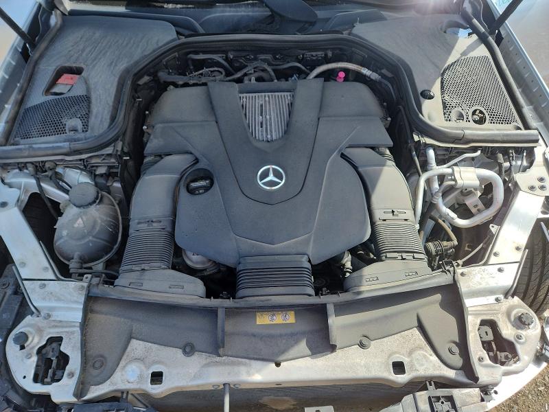 58985056 :رقم المزاد ، WDD1J6GB7JF063418 vin ، 2018 Mercedes-benz E مزاد بيع