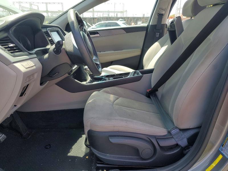 2018 Hyundai Sonata მანქანა იყიდება აუქციონზე, vin: 5NPE24AF3JH696335, აუქციონის ნომერი: 56787116