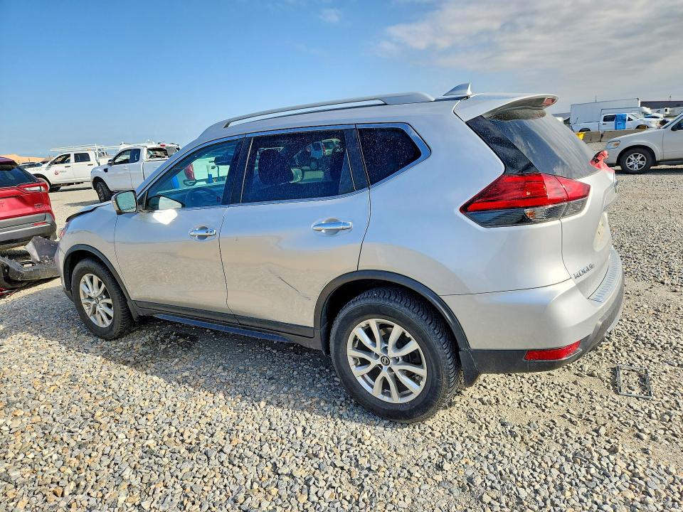 2017 Nissan Rogue მანქანა იყიდება აუქციონზე, vin: 5N1AT2MV9HC852026, აუქციონის ნომერი: 55690156
