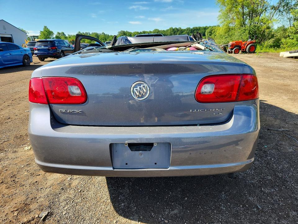57261346 :رقم المزاد ، 1G4HP57238U121172 vin ، 2008 Buick Lucerne مزاد بيع