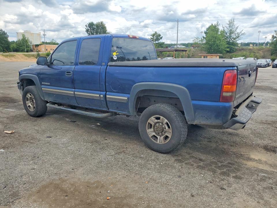 2002 Chevrolet Silverado მანქანა იყიდება აუქციონზე, vin: 1GCHC29UX2E124861, აუქციონის ნომერი: 58633426