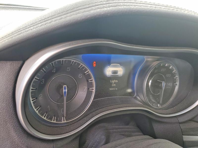 85458265 :رقم المزاد ، 2C3CCAAG8NH209953 vin ، 2022 Chrysler 200 Convertible مزاد بيع