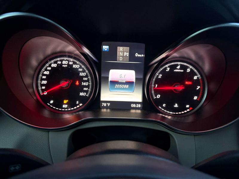 57085866 :رقم المزاد ، WDC0G4KB9JF438882 vin ، 2018 Mercedes-benz Glc مزاد بيع