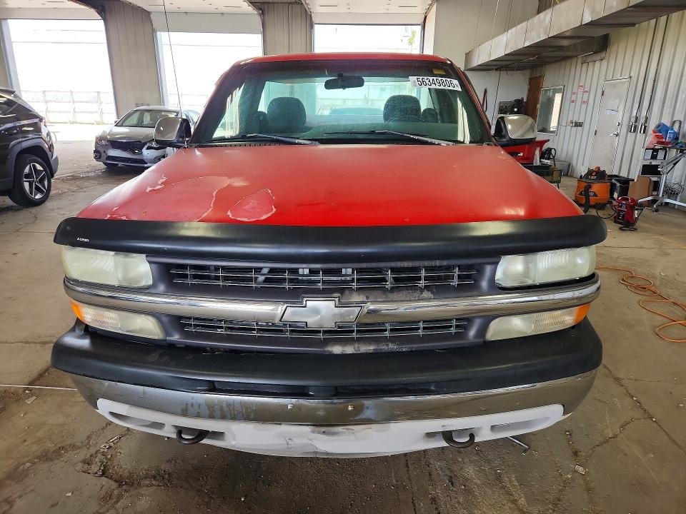 1999 Chevrolet Silverado მანქანა იყიდება აუქციონზე, vin: 1GCEK14T5XE255816, აუქციონის ნომერი: 56349806