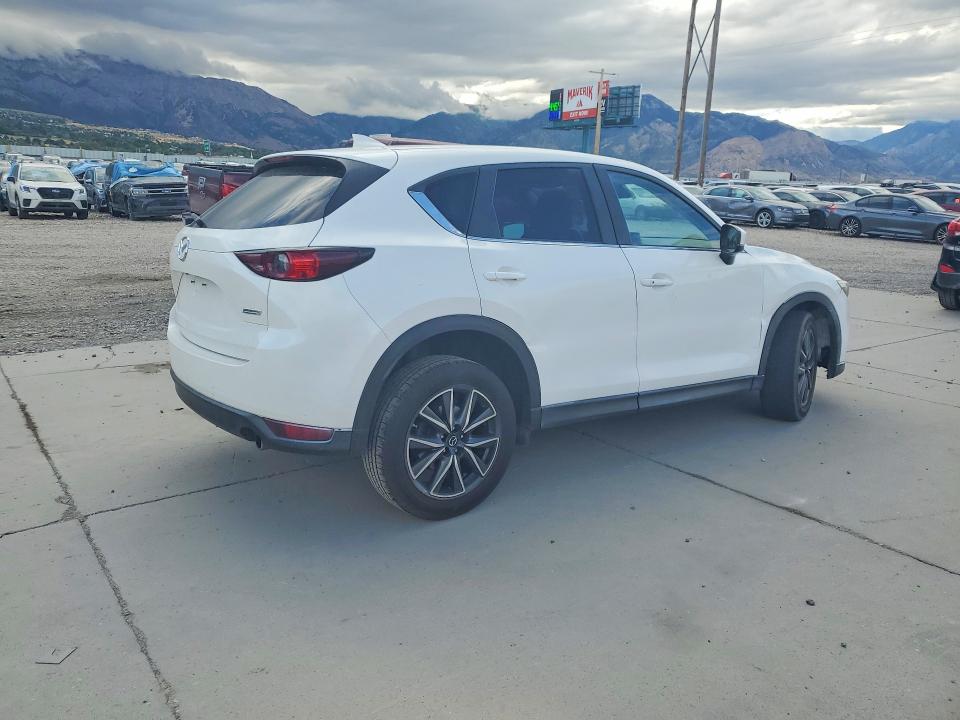Продаж на аукціоні авто 2018 Mazda Cx-5, vin: JM3KFBCM2J0403228, номер лоту: 58158186