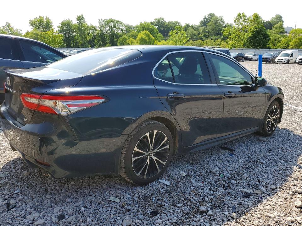 2018 Toyota Camry მანქანა იყიდება აუქციონზე, vin: 4T1B11HK4JU554343, აუქციონის ნომერი: 59079926