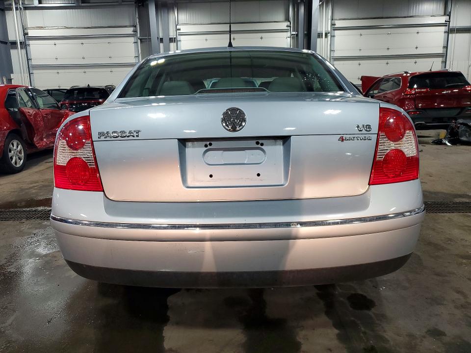 57155106 :رقم المزاد ، WVWTH63B12P231571 vin ، 2002 Volkswagen Passat مزاد بيع