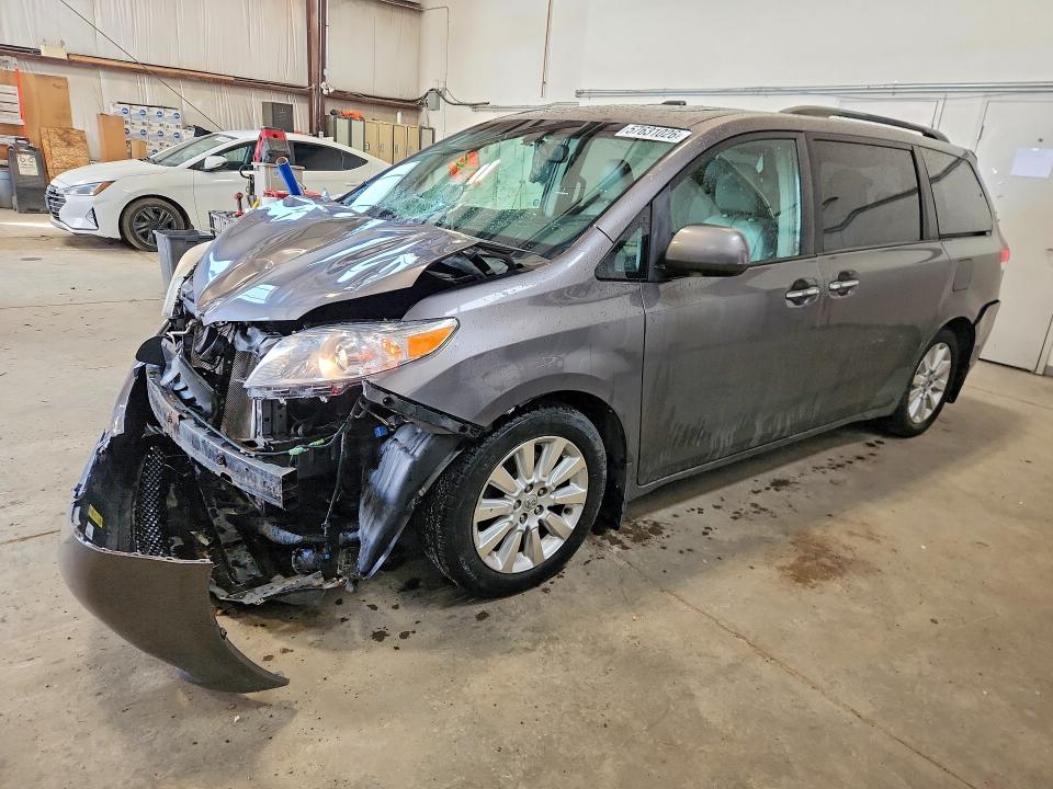 Продажа на аукционе авто 2011 Toyota Sienna, vin: 5TDDK3DC4BS006952, номер лота: 57631026