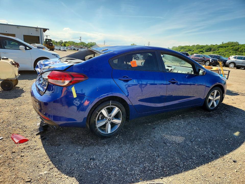Продажа на аукционе авто 2018 Kia Forte, vin: 3KPFL4A77JE178355, номер лота: 58099806