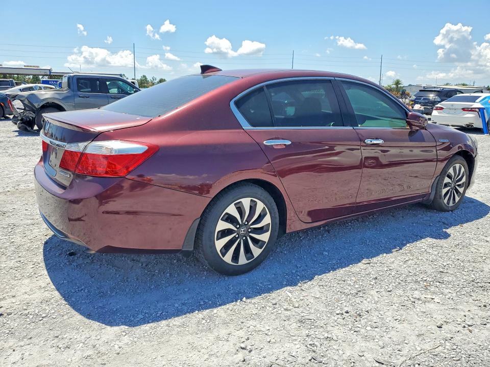2015 Honda Accord მანქანა იყიდება აუქციონზე, vin: 1HGCR6F52FA011837, აუქციონის ნომერი: 58285686