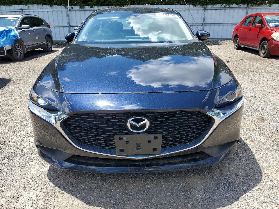 Продажа на аукционе авто 2022 Mazda 3, vin: JM1BPAB77N1500744, номер лота: 57602326