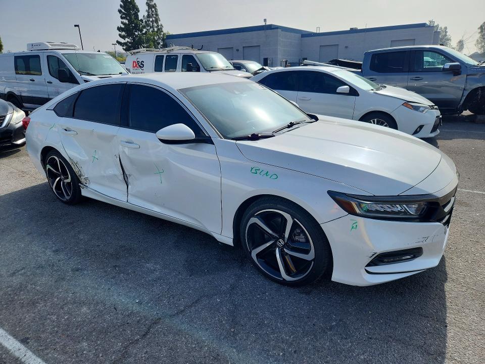 2019 Honda Accord მანქანა იყიდება აუქციონზე, vin: 1HGCV1F34KA086417, აუქციონის ნომერი: 55782096