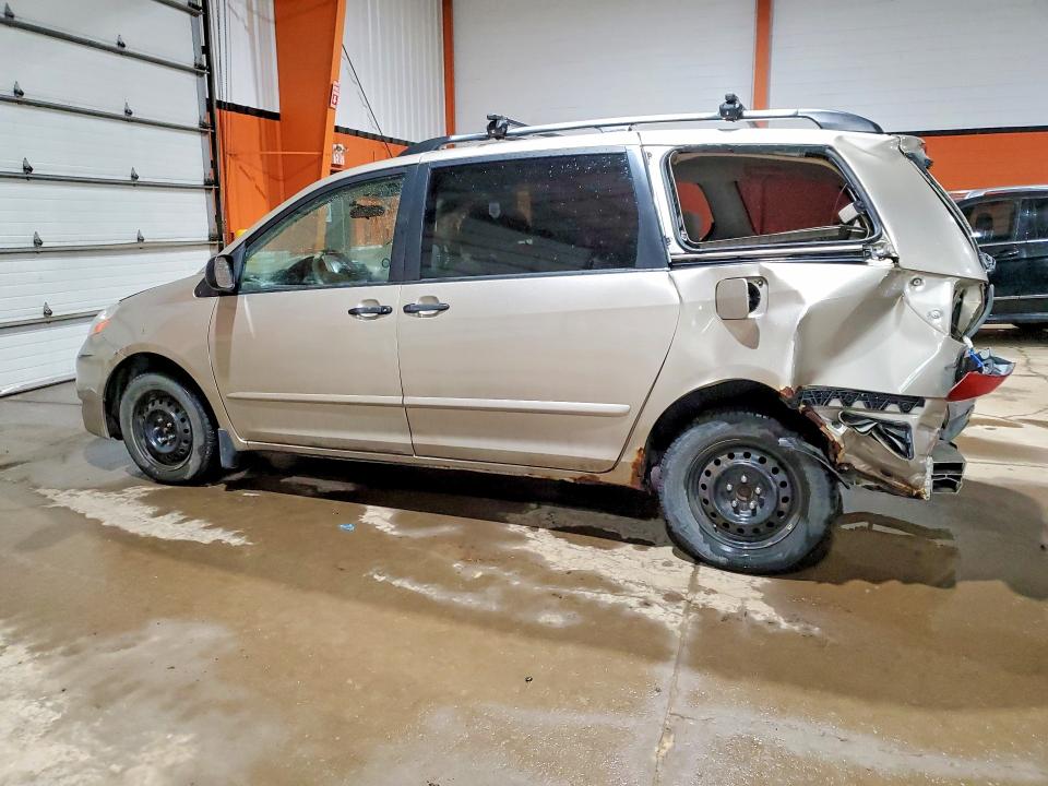 55742016 :رقم المزاد ، 5TDZK29C48S203086 vin ، 2008 Toyota Sienna مزاد بيع