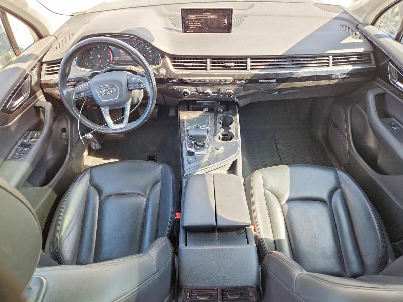 55081026 :رقم المزاد ، WA1LAAF72HD003999 vin ، 2017 Audi Q7 مزاد بيع