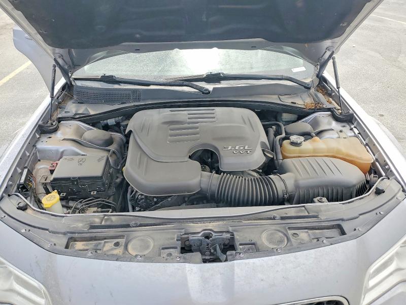 Продажа на аукционе авто 2015 Chrysler 300, vin: 2C3CCAAG6FH930936, номер лота: 56150966