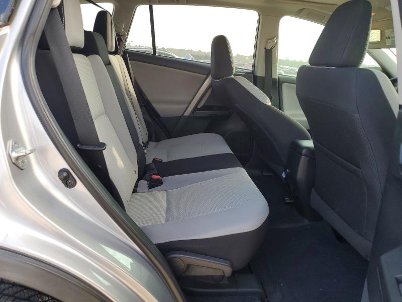 Продажа на аукционе авто 2018 Toyota Rav4, vin: 2T3WFREV1JW416122, номер лота: 58301006