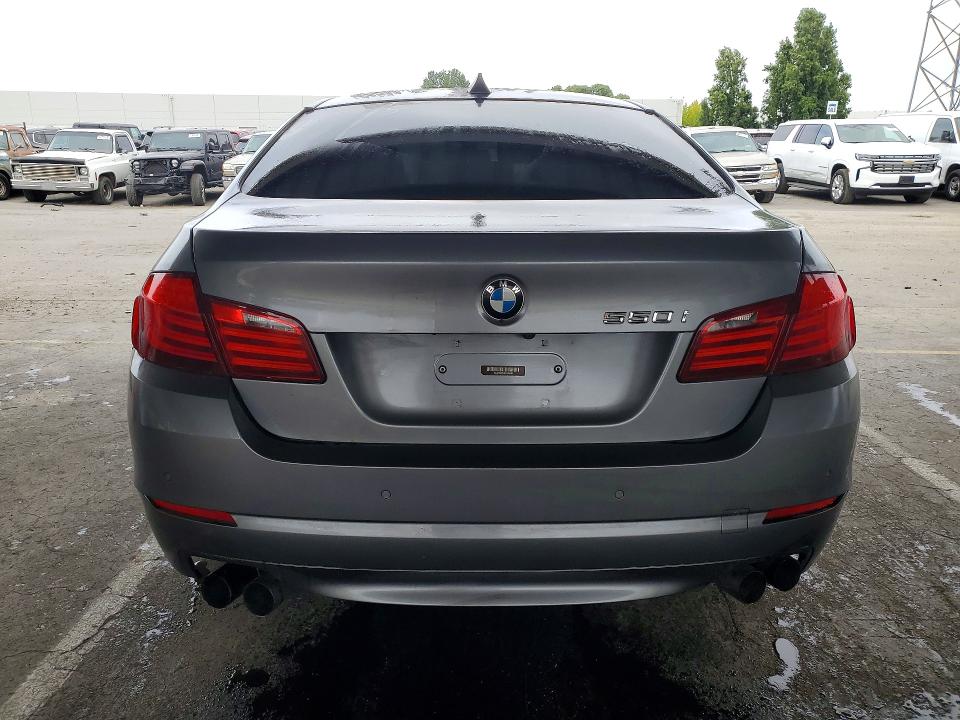 58051146 :رقم المزاد ، WBAFR9C50CDV58582 vin ، 2012 Bmw 550 مزاد بيع