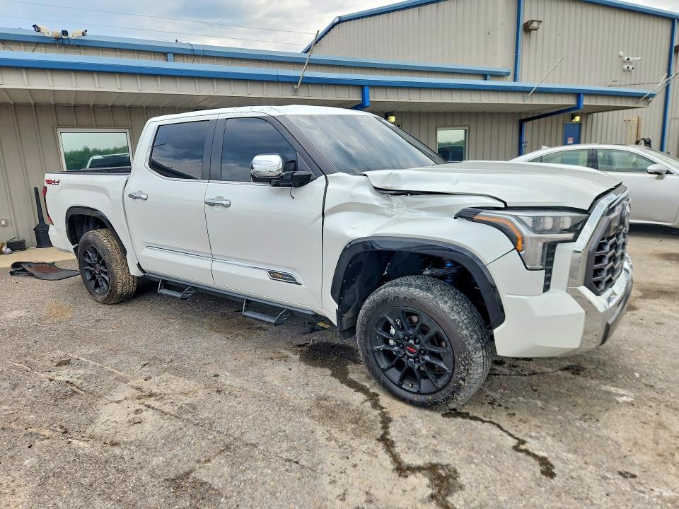 2026 Toyota Tundra მანქანა იყიდება აუქციონზე, vin: 5TFMA5DB0TX411935, აუქციონის ნომერი: 57015666