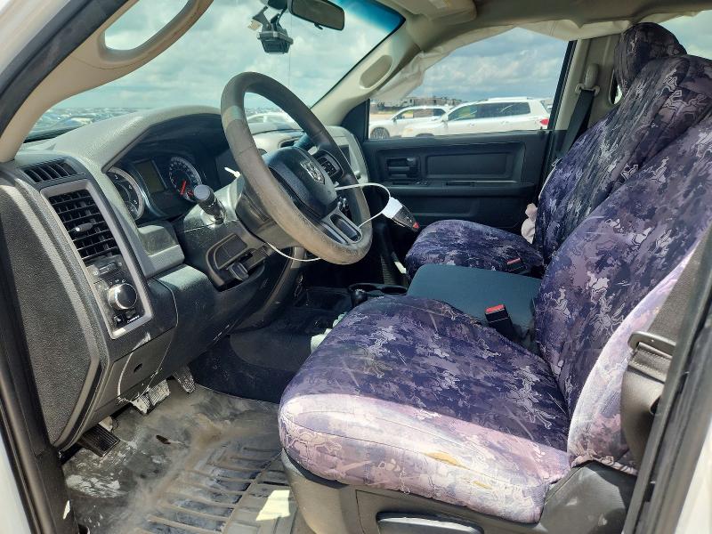 56334896 :رقم المزاد ، 3C6UR5HL6JG222405 vin ، 2018 Ram 2500 مزاد بيع
