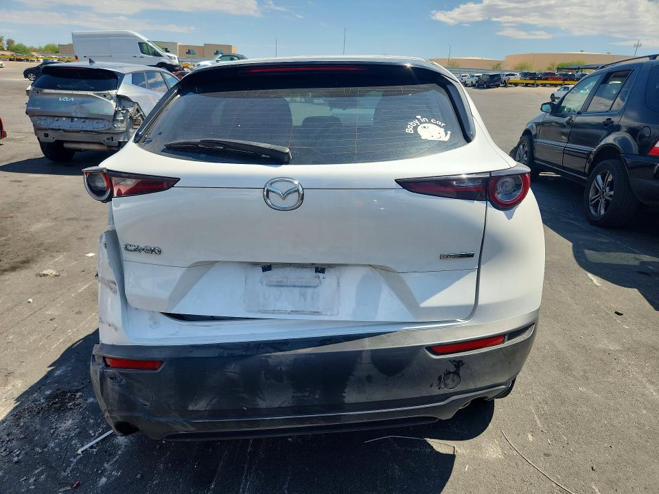 2021 Mazda Cx-30 მანქანა იყიდება აუქციონზე, vin: 3MVDMAAL0MM226061, აუქციონის ნომერი: 58105416