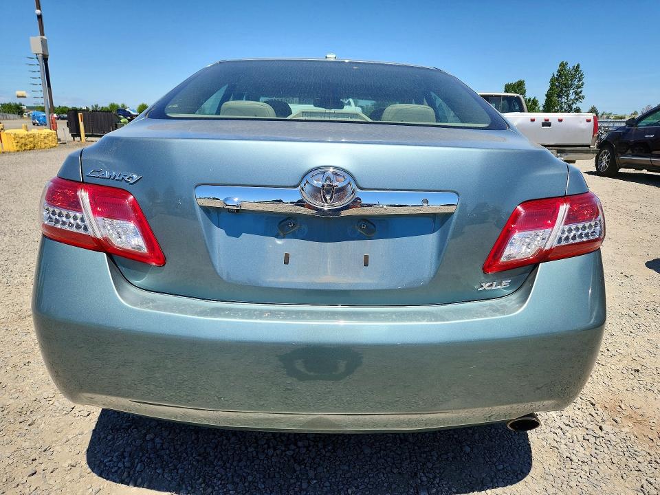 2011 Toyota Camry მანქანა იყიდება აუქციონზე, vin: 4T4BF3EKXBR143828, აუქციონის ნომერი: 55697486
